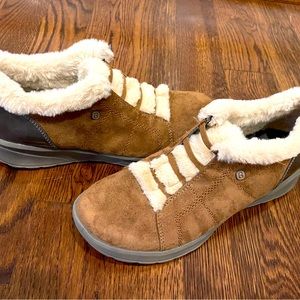 Bzees Booties Golden